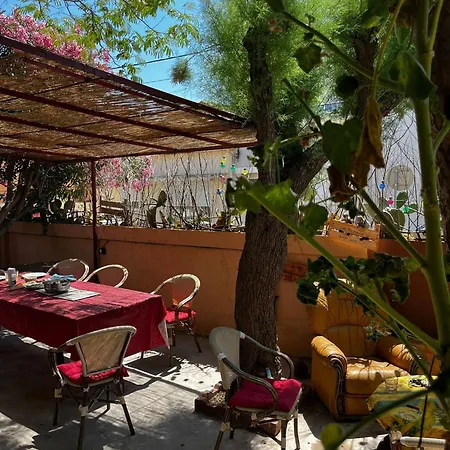 Rum i privatbostad Dans 1 Cadre De Verdure Convivial Et Relax, Ideal Et Centre A 2 Pas, Jusqu'a 3 Triple Et Privees, Parties Communes Sdb, Wc, Jardin *